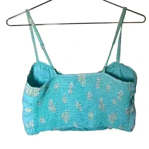 Abercrombie & Fitch halter top size large p2p: 16in length: 8in floral - Picture 3 of 3